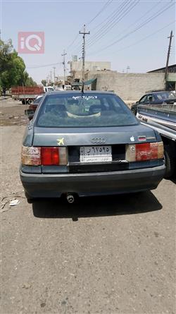 Audi 80